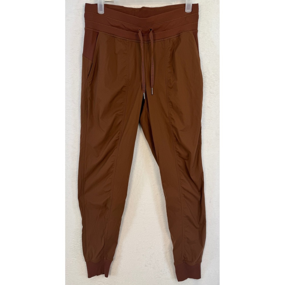 Lululemon Joggers Women's Size 6 Brown Dance Studio Mid Rise Athletic Yoga Pants - Picture 2 of 6